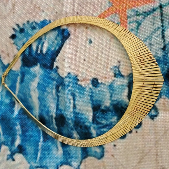 Moda Al Massimo Italian 18K Gold Cleopatra Necklace - Picture 6 of 16